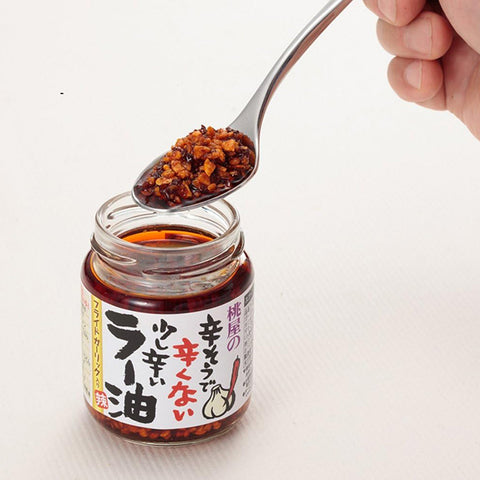 Momoya Slightly Spicy La-Yu Chilli Oil 110g