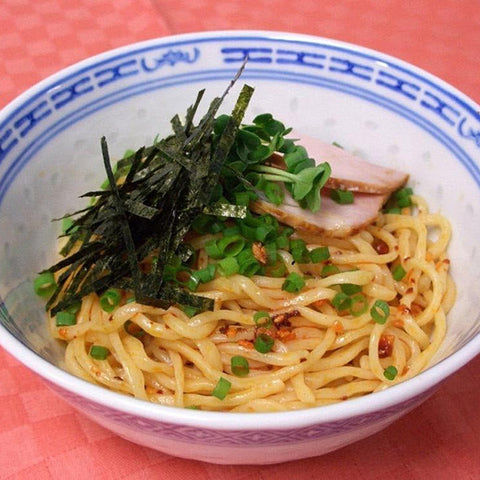 Momoya Slightly Spicy La-Yu Chilli Oil 110g